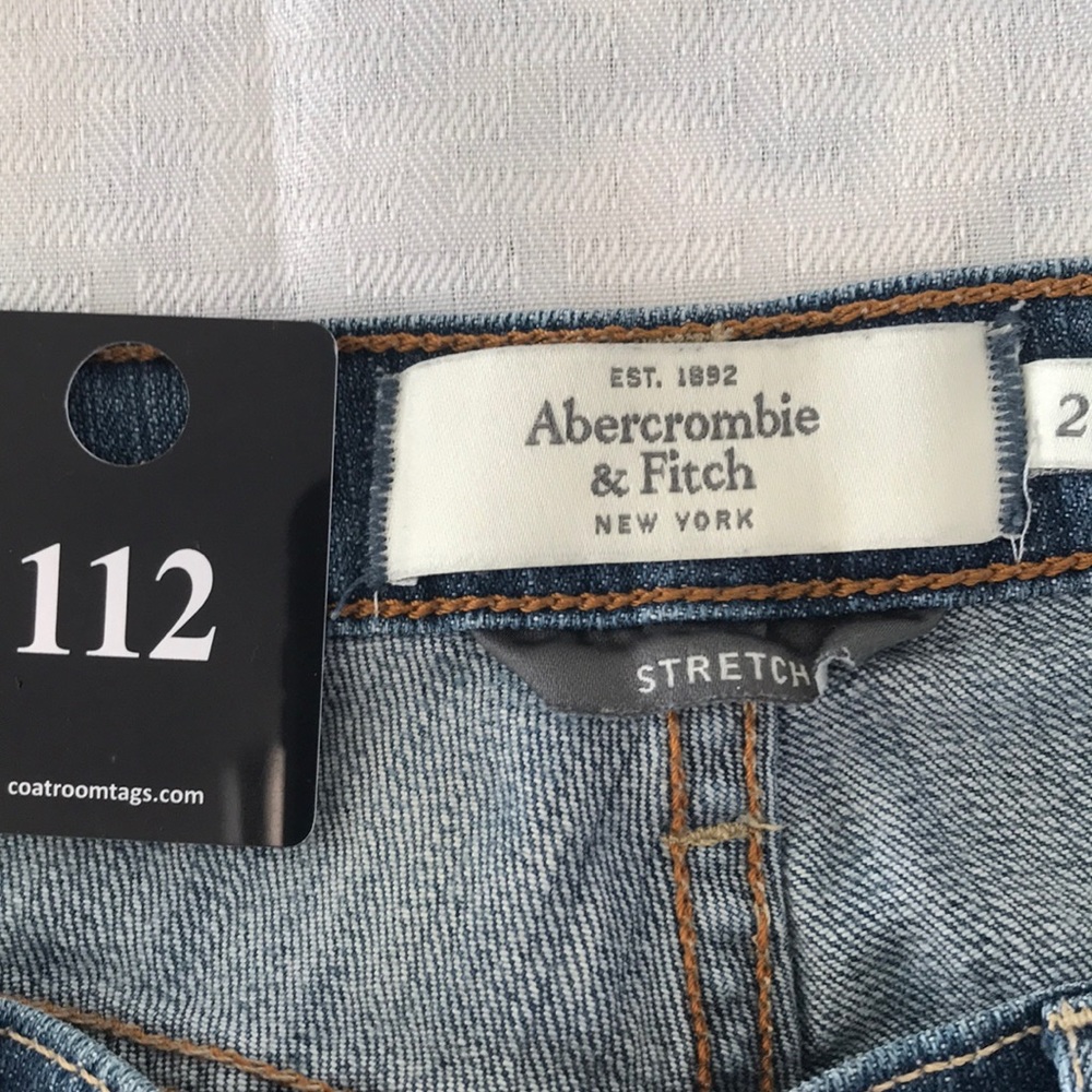 Abercrombie Jeans size 2r - Picture 2 of 4